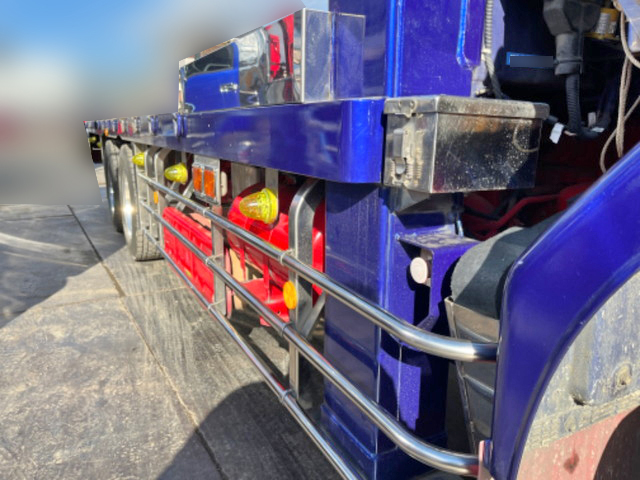 いすゞフォワードセルフローダー増トン（6t・8t）[写真14]