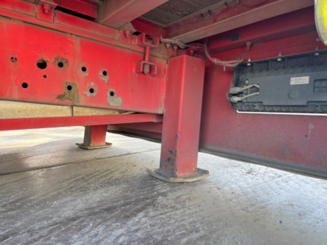 いすゞフォワードセルフローダー増トン（6t・8t）[写真21]