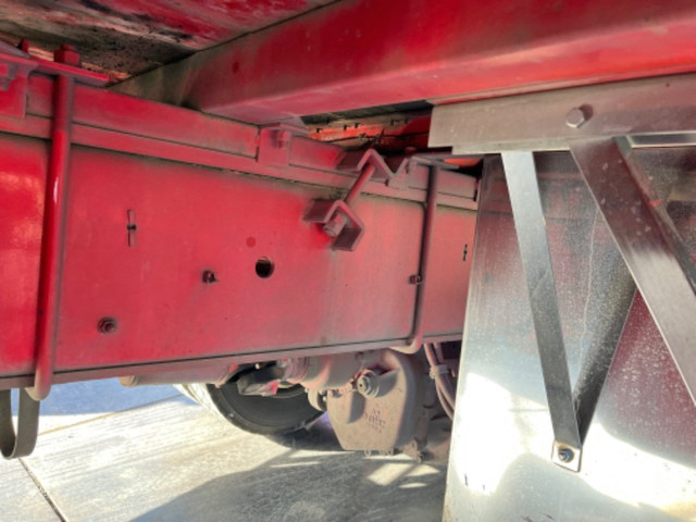 いすゞフォワードセルフローダー増トン（6t・8t）[写真22]