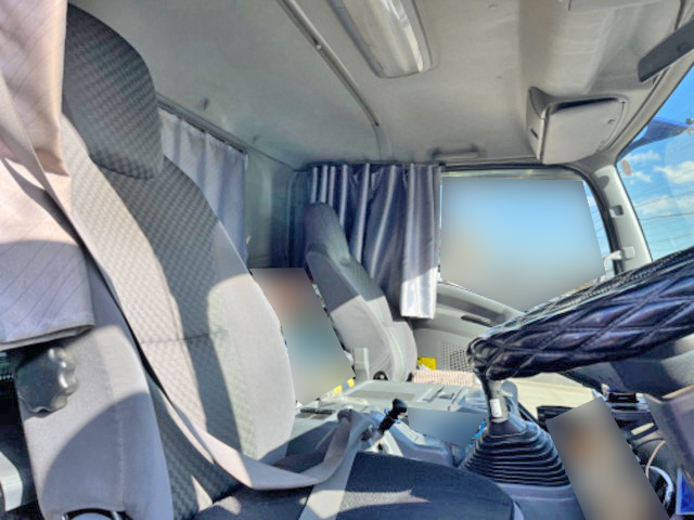 いすゞフォワードセルフローダー増トン（6t・8t）[写真30]