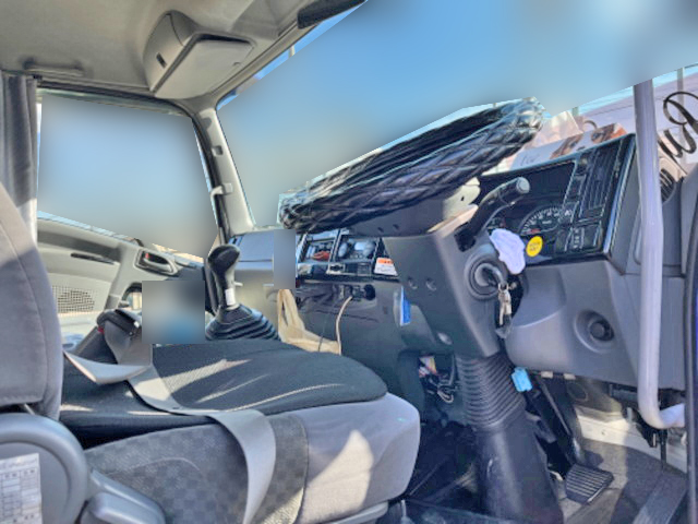 いすゞフォワードセルフローダー増トン（6t・8t）[写真31]