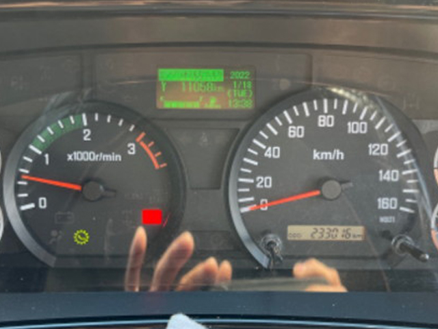 いすゞフォワードセルフローダー増トン（6t・8t）[写真36]