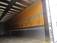 UDトラックスクオンアルミウイング大型（10t）[写真12]