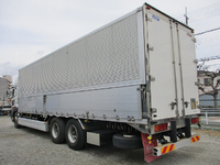 UDトラックスクオンアルミウイング大型（10t）[写真02]