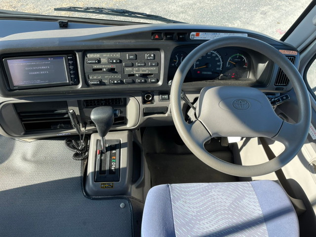 トヨタコースターマイクロバス[写真13]