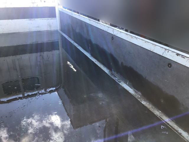 トヨタトヨエース平ボディ小型（2t・3t）[写真11]