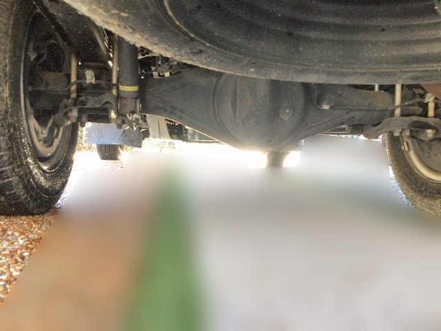 トヨタトヨエース平ボディ小型（2t・3t）[写真18]