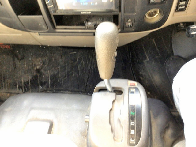 トヨタトヨエース平ボディ小型（2t・3t）[写真30]