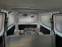 三菱ふそうキャラバンバン小型（2t・3t）[写真07]