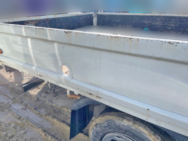 三菱ふそうキャンタークレーン4段小型（2t・3t）[写真10]