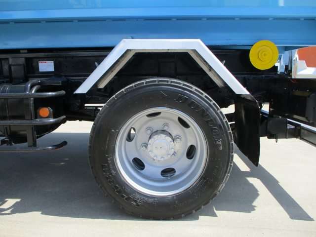 日野レンジャーコンテナ専用車増トン（6t・8t）[写真12]