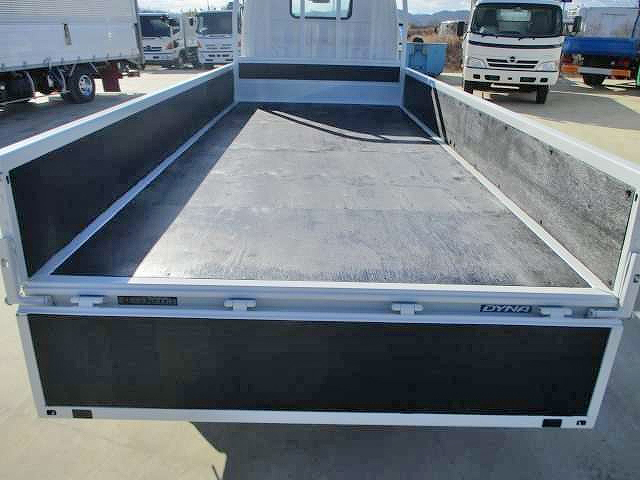 トヨタダイナ平ボディ小型（2t・3t）[写真09]