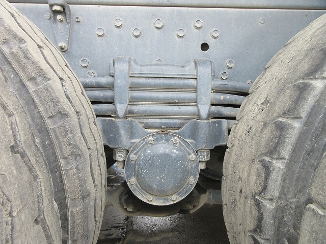 三菱ふそうスーパーグレートダンプ大型（10t）[写真13]