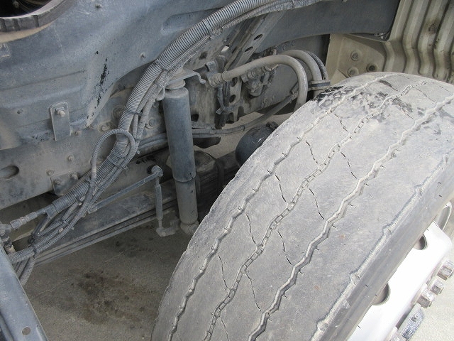 三菱ふそうスーパーグレートダンプ大型（10t）[写真29]