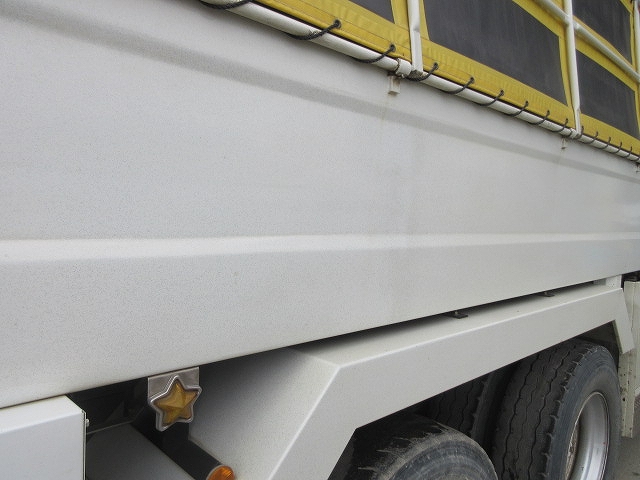 三菱ふそうスーパーグレートダンプ大型（10t）[写真06]