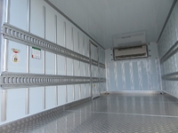 三菱ふそうキャンター冷凍車（冷蔵車）小型（2t・3t）[写真11]