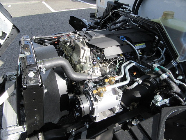 三菱ふそうキャンター冷凍車（冷蔵車）小型（2t・3t）[写真15]