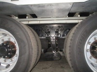 UDトラックスクオンアルミウイング大型（10t）[写真11]