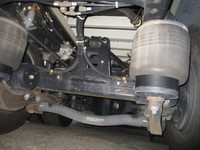 UDトラックスクオンアルミウイング大型（10t）[写真12]