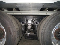 UDトラックスクオンアルミウイング大型（10t）[写真14]