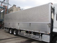 UDトラックスクオンアルミウイング大型（10t）[写真07]