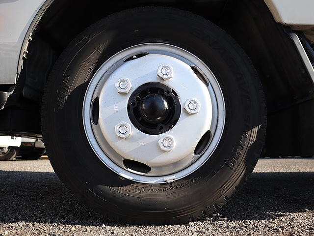 日野デュトロダブルキャブ（Wキャブ）小型（2t・3t）[写真19]