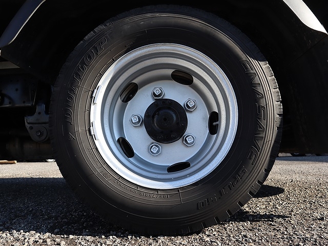 日野デュトロダブルキャブ（Wキャブ）小型（2t・3t）[写真20]