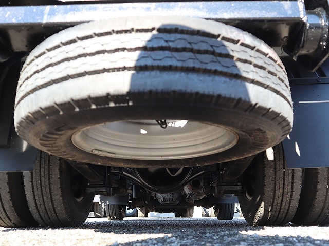 日野デュトロダブルキャブ（Wキャブ）小型（2t・3t）[写真22]