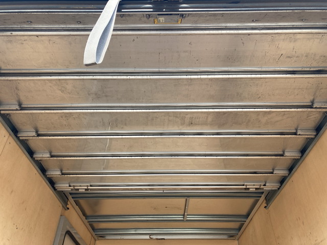 日野デュトロアルミバン小型（2t・3t）[写真14]