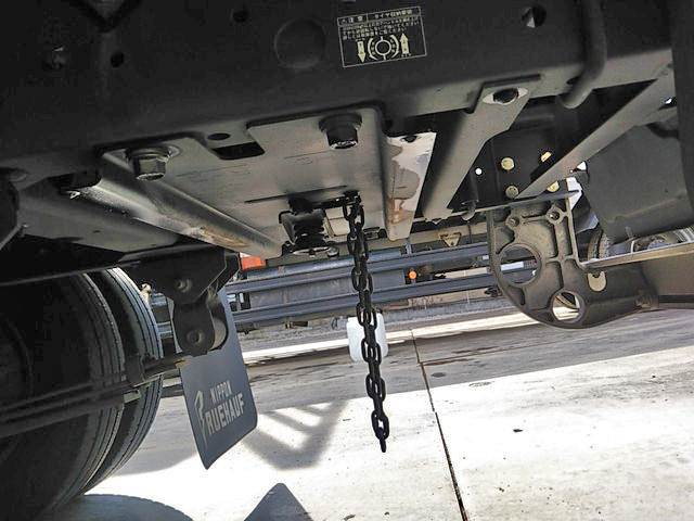 日野デュトロアルミバン小型（2t・3t）[写真22]