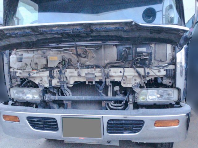 いすゞギガダンプ大型（10t）[写真10]