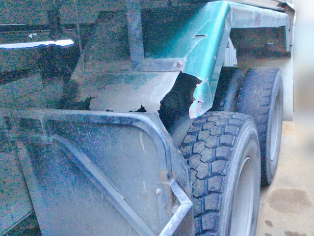 いすゞギガダンプ大型（10t）[写真13]