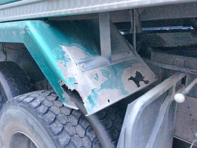 いすゞギガダンプ大型（10t）[写真14]