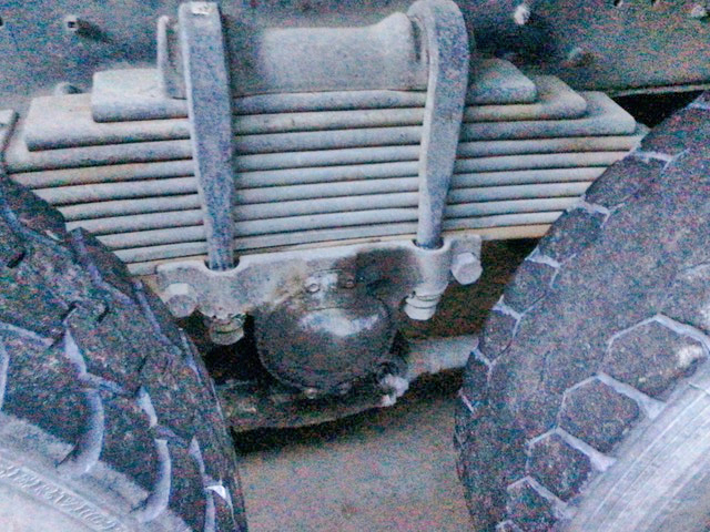 いすゞギガダンプ大型（10t）[写真20]