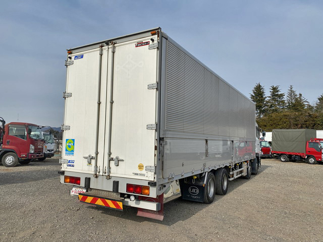 UDトラックスクオンアルミウイング大型（10t）[写真02]