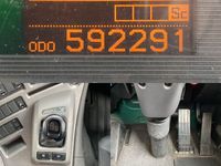 UDトラックスクオンアルミウイング大型（10t）[写真32]