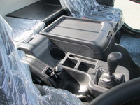 三菱ふそうファイターアルミブロック中型（4t）[写真16]