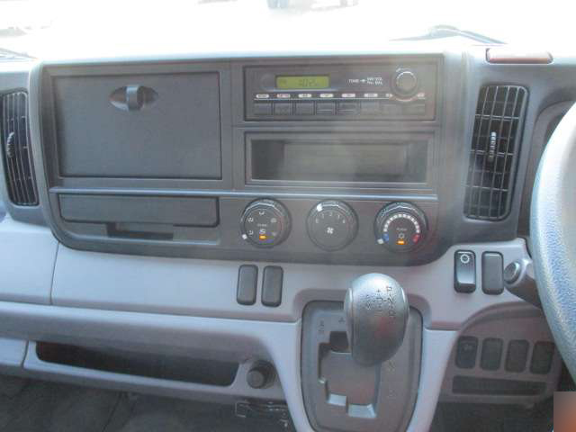 三菱ふそうキャンター幌車小型（2t・3t）[写真14]