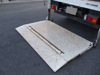 三菱ふそうキャンター幌車小型（2t・3t）[写真09]