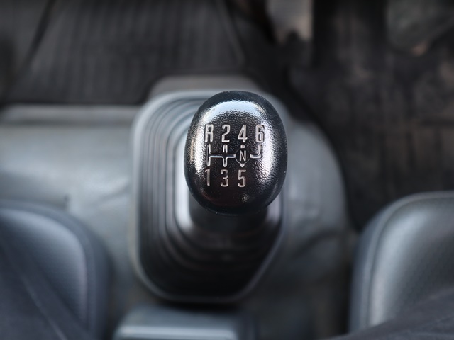 いすゞフォワードダンプ中型（4t）[写真24]