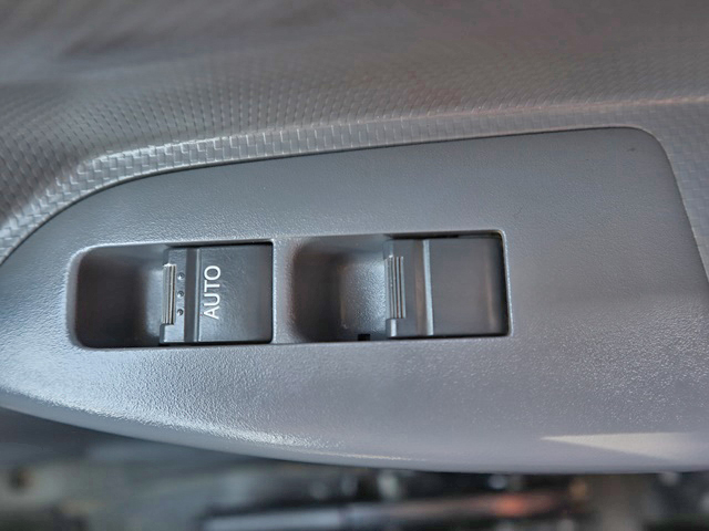 いすゞフォワードダンプ中型（4t）[写真28]