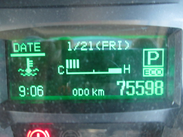 三菱ふそうキャンターアルミバン小型（2t・3t）[写真12]