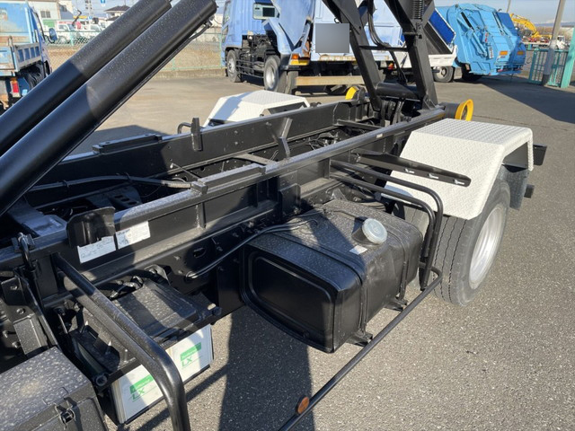 日野レンジャーコンテナ専用車中型（4t）[写真10]