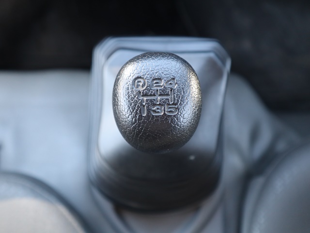 日野デュトロユニック3段小型（2t・3t）[写真28]