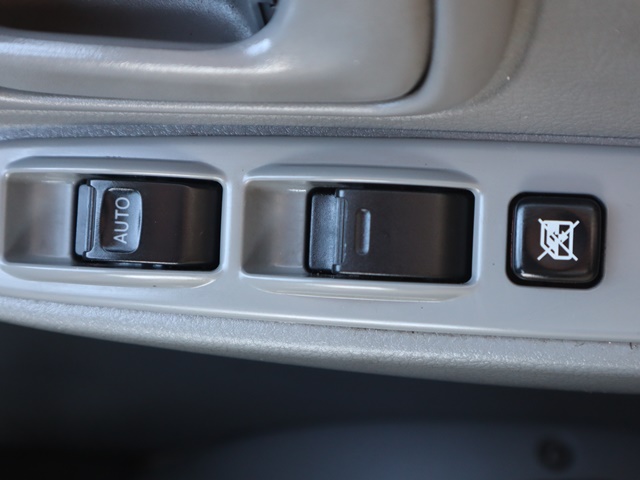 日野デュトロユニック3段小型（2t・3t）[写真30]