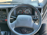 いすゞエルフアルミバン小型（2t・3t）[写真23]