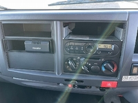 いすゞエルフアルミバン小型（2t・3t）[写真25]