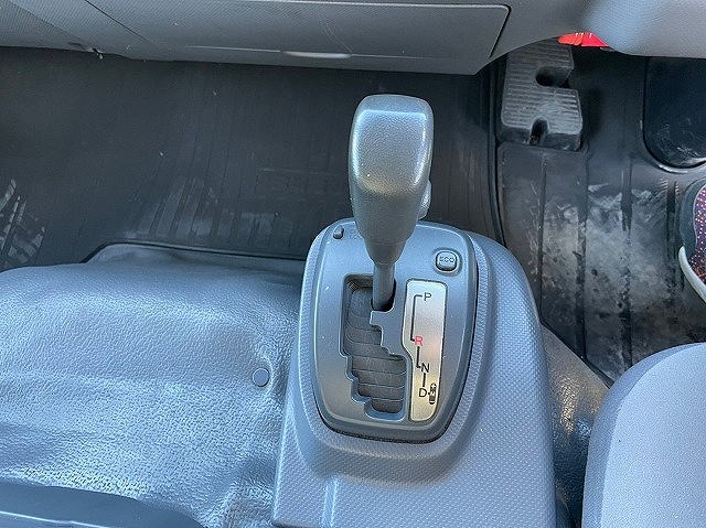 いすゞエルフアルミバン小型（2t・3t）[写真26]