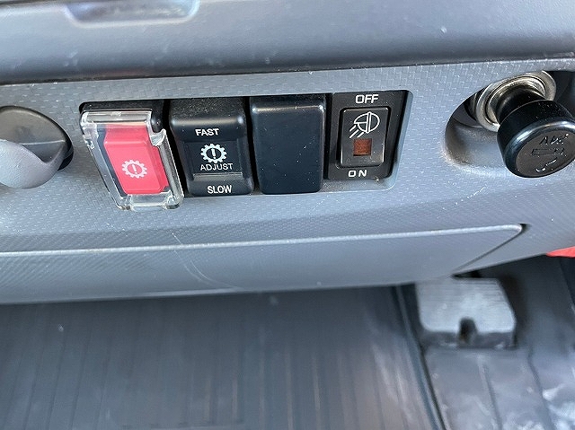 いすゞエルフアルミバン小型（2t・3t）[写真29]