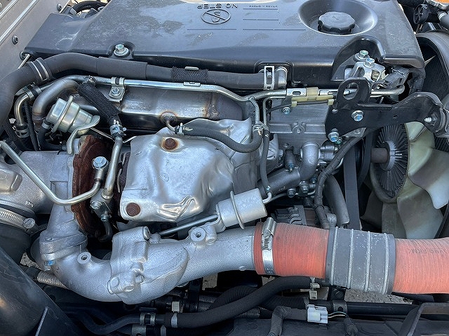 いすゞエルフアルミバン小型（2t・3t）[写真31]